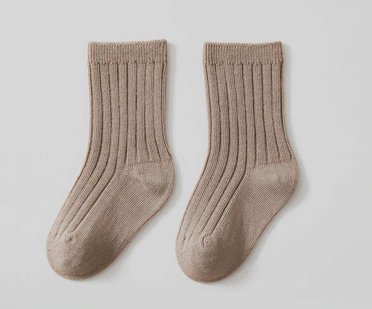 Essentials Ribbed Socks